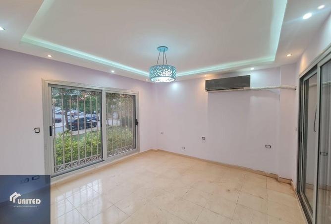 98011623 - Property Image 3