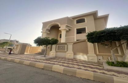 Palace - 7+ Bedrooms - 7+ Bathrooms for sale in Golden Heights - North Investors Area - New Cairo City - Cairo