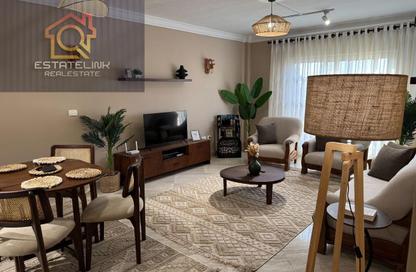 Apartment - 2 Bedrooms - 2 Bathrooms for rent in El Koronfel - The 5th Settlement - New Cairo City - Cairo Apartment - 2 Bedrooms - 2 Bathrooms for rent in El Koronfel - The 5th Settlement - New Cairo City - Cairo