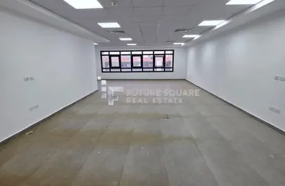 Office Space - Studio - 2 Bathrooms for rent in South Gate Mall - South Teseen St. - The 5th Settlement - New Cairo City - Cairo