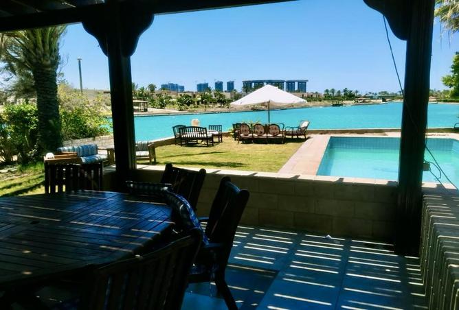 8709712 - Property Image 3