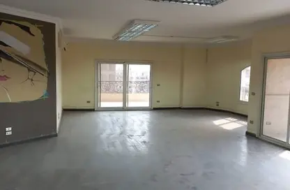 شقة - 5 غرف نوم - 4 حمامات للايجار في شارع بيروت - ميدان الجامع - مصر الجديدة - القاهرة