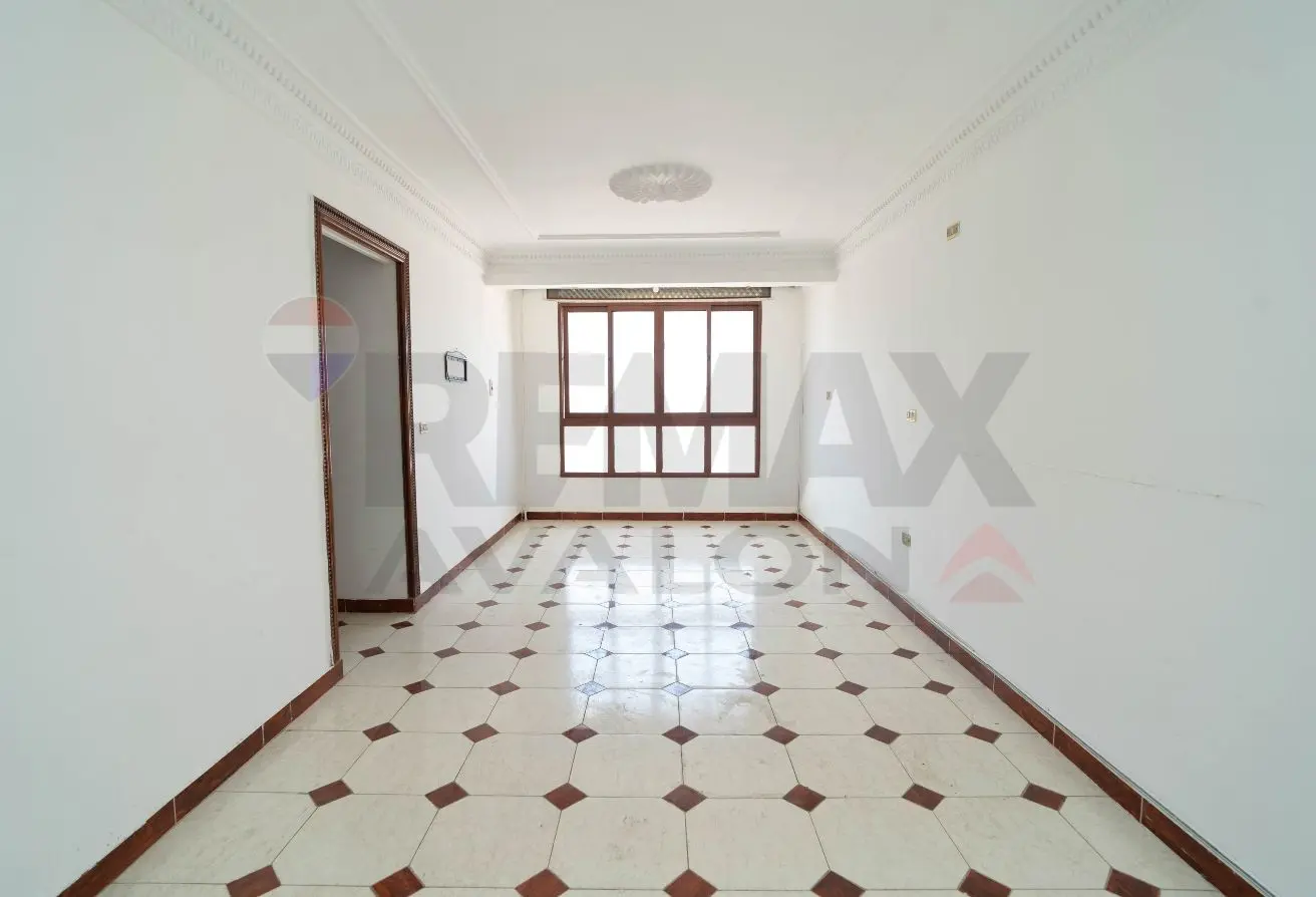 116762399 - Property Main Image