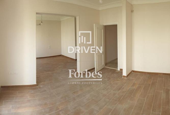 8611224 - Property Image 2