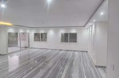 فيلا - 3 غرف نوم - 3 حمامات للايجار في مدينتي - القاهرة