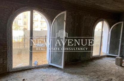 Apartment - 3 Bedrooms - 3 Bathrooms for sale in The Residences - New Cairo City - Cairo