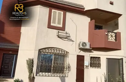 تاون هاوس - 7 غرف نوم - 4 حمامات للبيع في حي الاشجار - طريق الواحات - مدينة 6 أكتوبر - الجيزة تاون هاوس - 7 غرف نوم - 4 حمامات للبيع في حي الاشجار - طريق الواحات - مدينة 6 أكتوبر - الجيزة