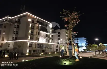 (بنتهاوس  (روف - 4 غرف نوم - 3 حمامات للبيع في ماونتن فيو اى سيتي - كمبوندات التجمع الخامس - التجمع الخامس - مدينة القاهرة الجديدة - القاهرة