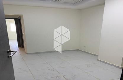 عيادة - 2 غرف نوم - 1 حمام للايجار في مجمع أوزون الطبي - النرجس - مدينة القاهرة الجديدة - القاهرة