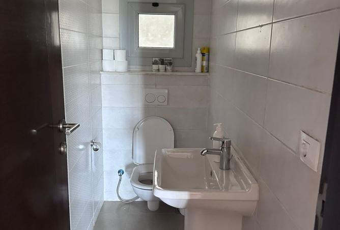 100084853 - Property Image 3
