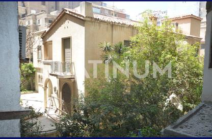 Apartment - 2 Bedrooms - 2 Bathrooms for sale in Shaarawy St. - Laurent - Hay Sharq - Alexandria