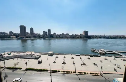 شقة - 3 غرف نوم - 4 حمامات للبيع في شارع كورنيش النيل - بولاق أبو العلا - القاهرة