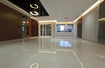 شقة - 3 غرف نوم - 3 حمامات للبيع في شارع شهاب - المهندسين - الجيزة