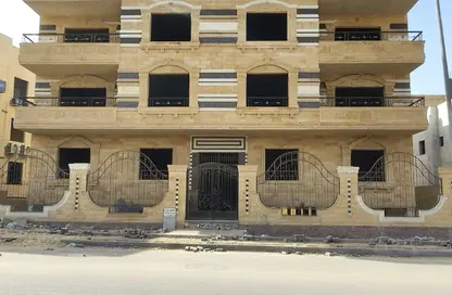 Apartment - 4 Bedrooms - 3 Bathrooms for sale in West Golf - El Katameya Compounds - El Katameya - New Cairo City - Cairo