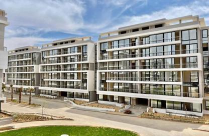 Apartment - 3 Bedrooms - 3 Bathrooms for sale in lakefront - Hadayek October - 6 October City - Giza