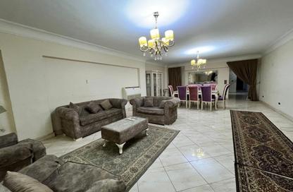 Apartment - 3 Bedrooms - 3 Bathrooms for rent in El Manial - Hay El Manial - Cairo