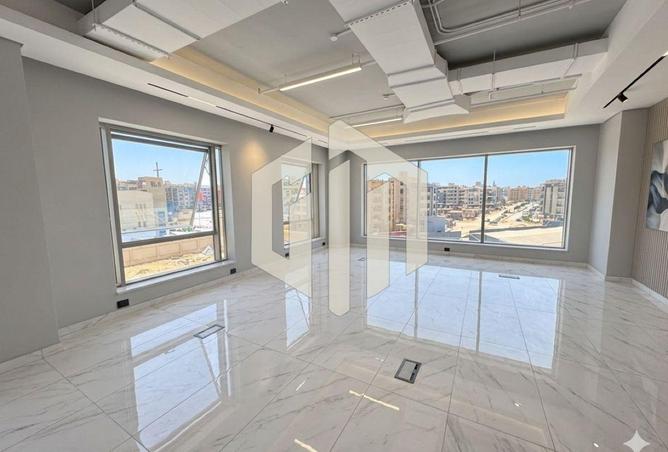 83406361 - Property Image 2