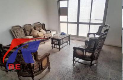 Apartment - 3 Bedrooms - 2 Bathrooms for sale in Dr Hassan Ibrahim St. - 6th Zone - Nasr City - Cairo