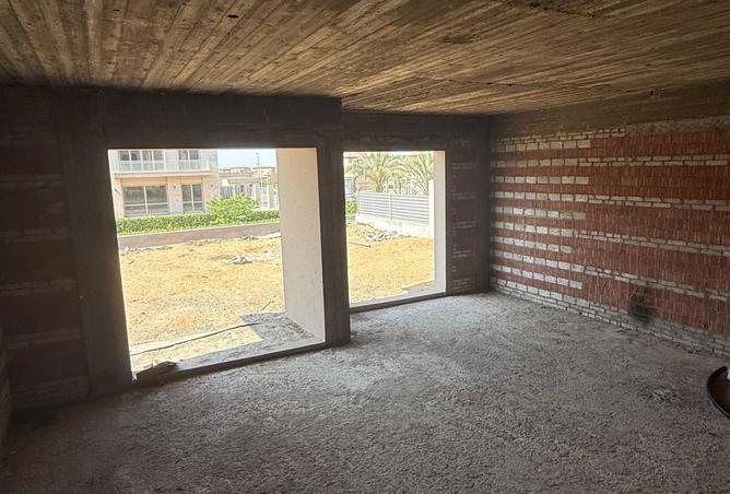 98821287 - Property Main Image