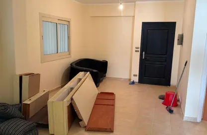 Apartment - 2 Bedrooms - 1 Bathroom for sale in Katameya Gardens - El Katameya Compounds - El Katameya - New Cairo City - Cairo