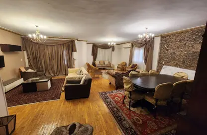 Apartment - 3 Bedrooms - 2 Bathrooms for rent in 3rd District - Sheikh Zayed City - Giza