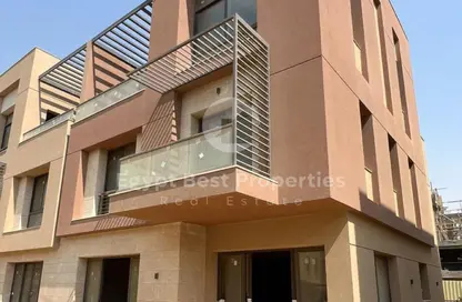 شقة - 3 غرف نوم - 3 حمامات للبيع في ديستريكت 5 - كمبوندات التجمع الخامس - التجمع الخامس - مدينة القاهرة الجديدة - القاهرة