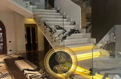 Villa - 5 Bedrooms - 4 Bathrooms for sale in Hyde Park - New Cairo City - Cairo