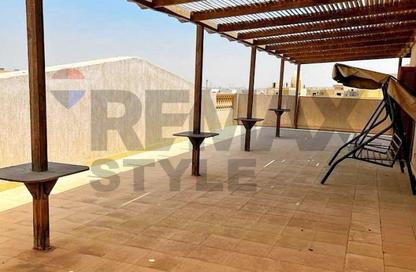 Penthouse - 3 Bedrooms - 2 Bathrooms for sale in Fatma Al Sharbatly Mosque - District 3 - The 5th Settlement - New Cairo City - Cairo