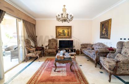 Apartment - 2 Bedrooms - 2 Bathrooms for sale in Laurent - Hay Sharq - Alexandria