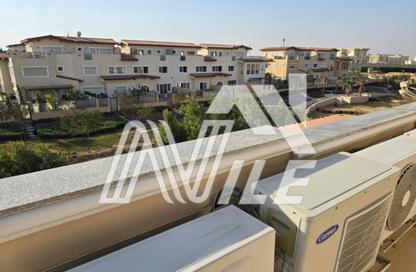 Townhouse - 4 Bedrooms - 4 Bathrooms for sale in Cluster 4 - Hyde Park - New Cairo City - Cairo