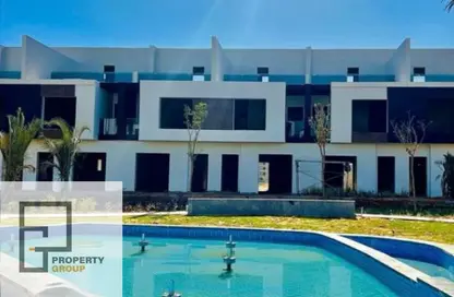 Townhouse - 3 Bedrooms - 3 Bathrooms for sale in Sun Capital - Fayoum Desert road - 6 October City - Giza