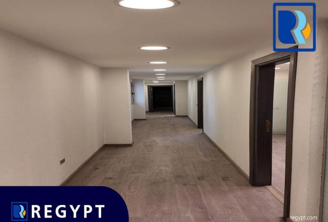 8571232 - Property Image 2