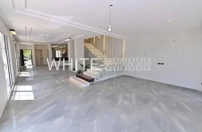 Townhouse - 3 Bedrooms - 3 Bathrooms for sale in Al Burouj Compound - El Shorouk Compounds - Shorouk City - Cairo