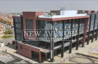 Office Space - 2 Bedrooms - 1 Bathroom for sale in Three Sixty - 5th Settlement Compounds - The 5th Settlement - New Cairo City - Cairo
