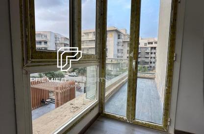 Apartment - 2 Bedrooms - 2 Bathrooms for sale in Mountain View iCity - 5th Settlement Compounds - The 5th Settlement - New Cairo City - Cairo