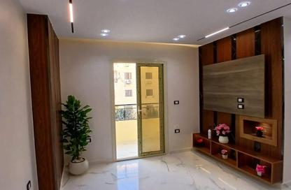 Apartment - 3 Bedrooms - 2 Bathrooms for sale in Gate 4 old - Horus - Hadayek El Ahram - Giza Apartment - 3 Bedrooms - 2 Bathrooms for sale in Gate 4 old - Horus - Hadayek El Ahram - Giza