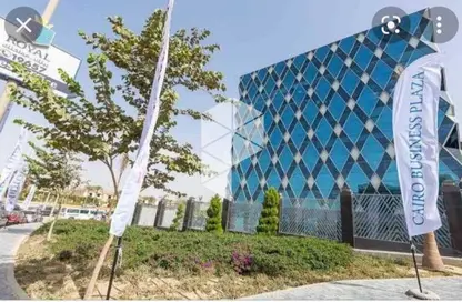 Office Space - 1 Bedroom - 1 Bathroom for rent in Cairo Business Plaza - North Teseen St. - The 5th Settlement - New Cairo City - Cairo