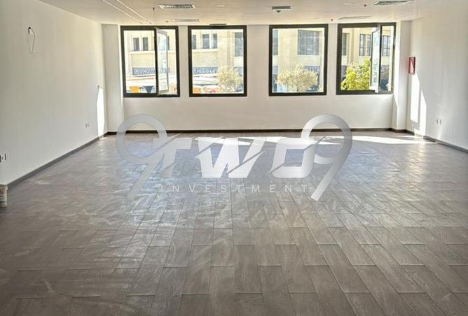 63887655 - Property Main Image