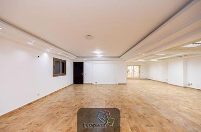 Apartment - 3 Bedrooms - 3 Bathrooms for sale in Tout Ankh Amoun St. - Smouha - Hay Sharq - Alexandria