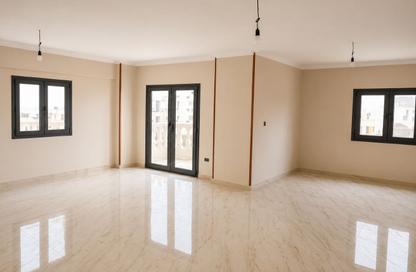 شقة - 3 غرف نوم - 2 حمامات للايجار في عمارات النرجس - النرجس - مدينة القاهرة الجديدة - القاهرة