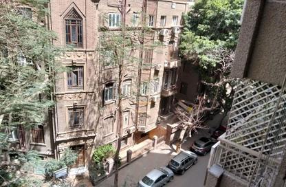 Apartment - 3 Bedrooms - 2 Bathrooms for sale in Mohamed Maraashly St. - Zamalek - Cairo