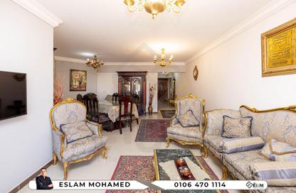 Apartment - 3 Bedrooms - 3 Bathrooms for rent in Al Malek St. - El Montazah - Hay Than El Montazah - Alexandria Apartment - 3 Bedrooms - 3 Bathrooms for rent in Al Malek St. - El Montazah - Hay Than El Montazah - Alexandria