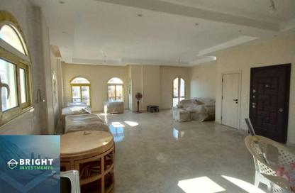 Apartment - 3 Bedrooms - 3 Bathrooms for sale in Ganoob El Acadimia - New Cairo City - Cairo Apartment - 3 Bedrooms - 3 Bathrooms for sale in Ganoob El Acadimia - New Cairo City - Cairo