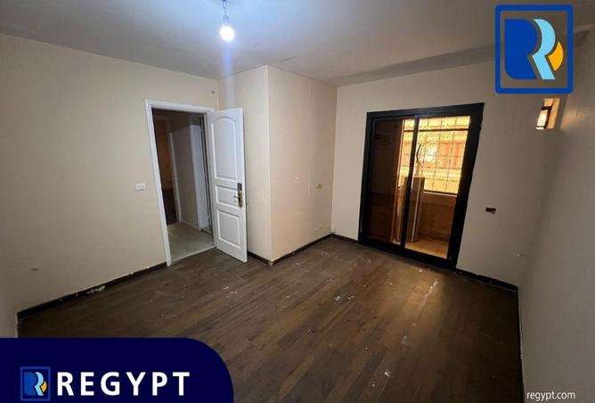74037856 - Property Image 2