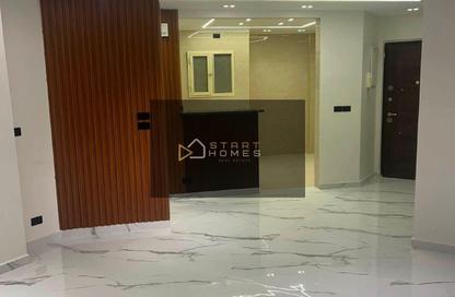 Apartment - 2 Bedrooms - 1 Bathroom for sale in El Rehab Extension - Al Rehab - New Cairo City - Cairo