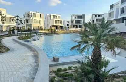 فيلا - 4 غرف نوم - 7 حمامات للبيع في نيو جيزة - طريق مصر اسكندرية الصحراوي - مدينة 6 أكتوبر - الجيزة