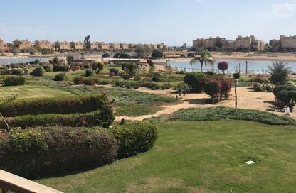 شاليه - 2 غرف نوم - 2 حمامات للبيع في العين باي - العين السخنة - السويس