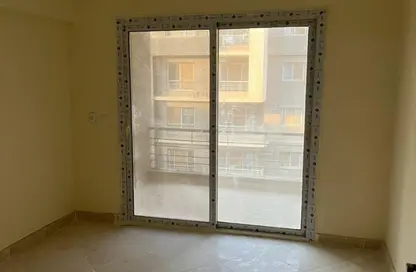 Apartment - 3 Bedrooms - 2 Bathrooms for rent in El Koronfel - The 5th Settlement - New Cairo City - Cairo