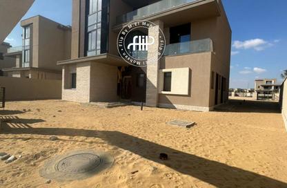 Villa - 6 Bedrooms - 5 Bathrooms for sale in The Estates - Sheikh Zayed Compounds - Sheikh Zayed City - Giza