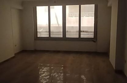 شقة - 2 غرف نوم - 1 حمام للبيع في محور اللبيني - المريوطية - فيصل - حي الهرم - الجيزة شقة - 2 غرف نوم - 1 حمام للبيع في محور اللبيني - المريوطية - فيصل - حي الهرم - الجيزة